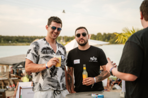 Sommer, Sonne, Wakeboard-Action: Unser evoila Sommerfest 2025 